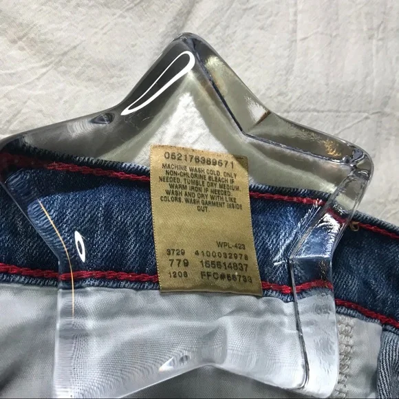 Levi’s 550 Red Tab Tapered Leg, Med Wash, Five Pocket Blue Denim Jeans VGUC - Picture 7 of 8